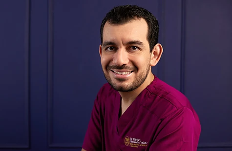 Especialista en cáncer de colon en CDMX, Dr. Michel Hernández Valadez - Reciba atención experta.